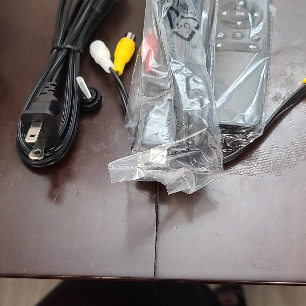 Brand new never been used or hooked up WiFi Projector. Asking 140 paid 180.00